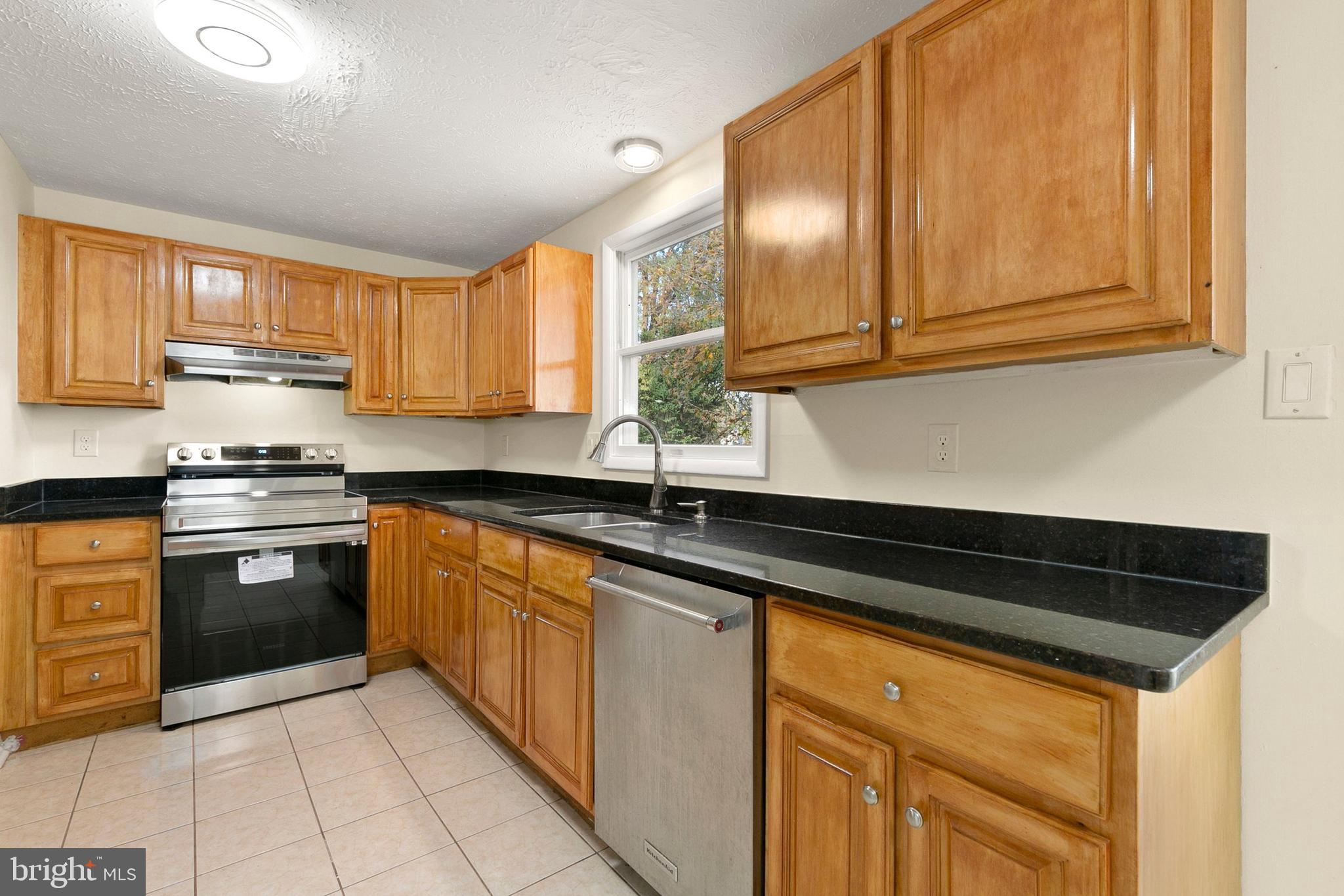 GUNNERS VIEW - Residential