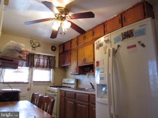 WEST HILLS - Residential