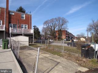 WEST HILLS - Residential