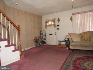 WEST HILLS - Residential