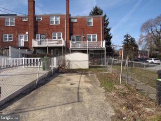 WEST HILLS - Residential