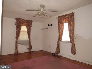 WEST HILLS - Residential