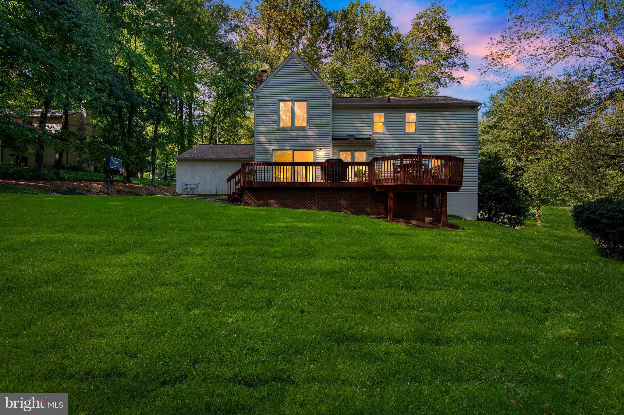 HERSHEYS MILL ESTS - Residential