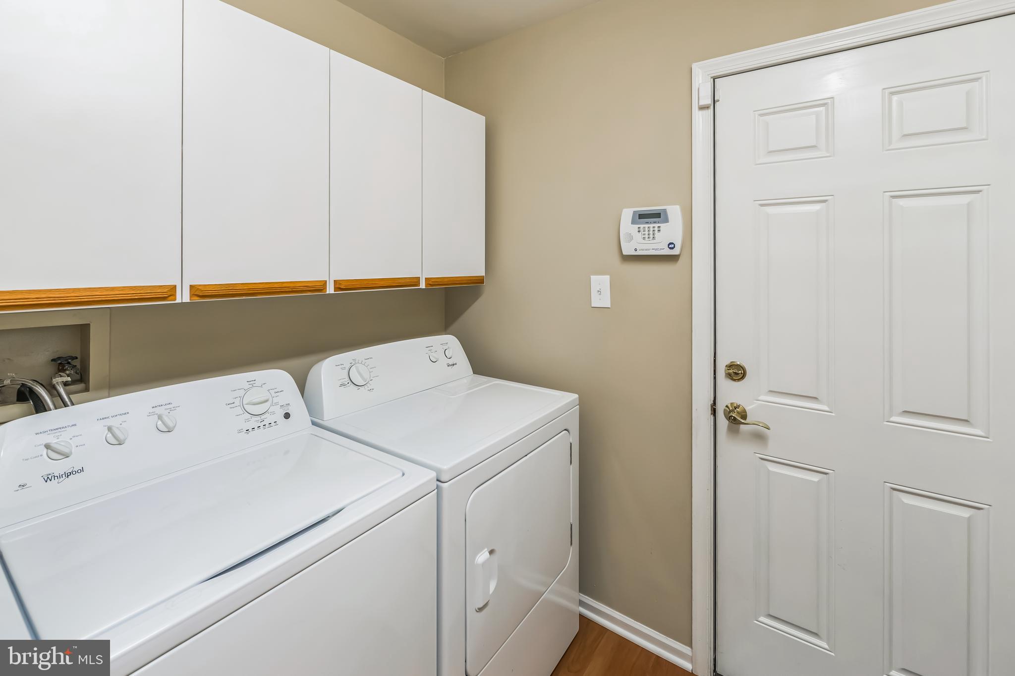 HERSHEYS MILL ESTS - Residential