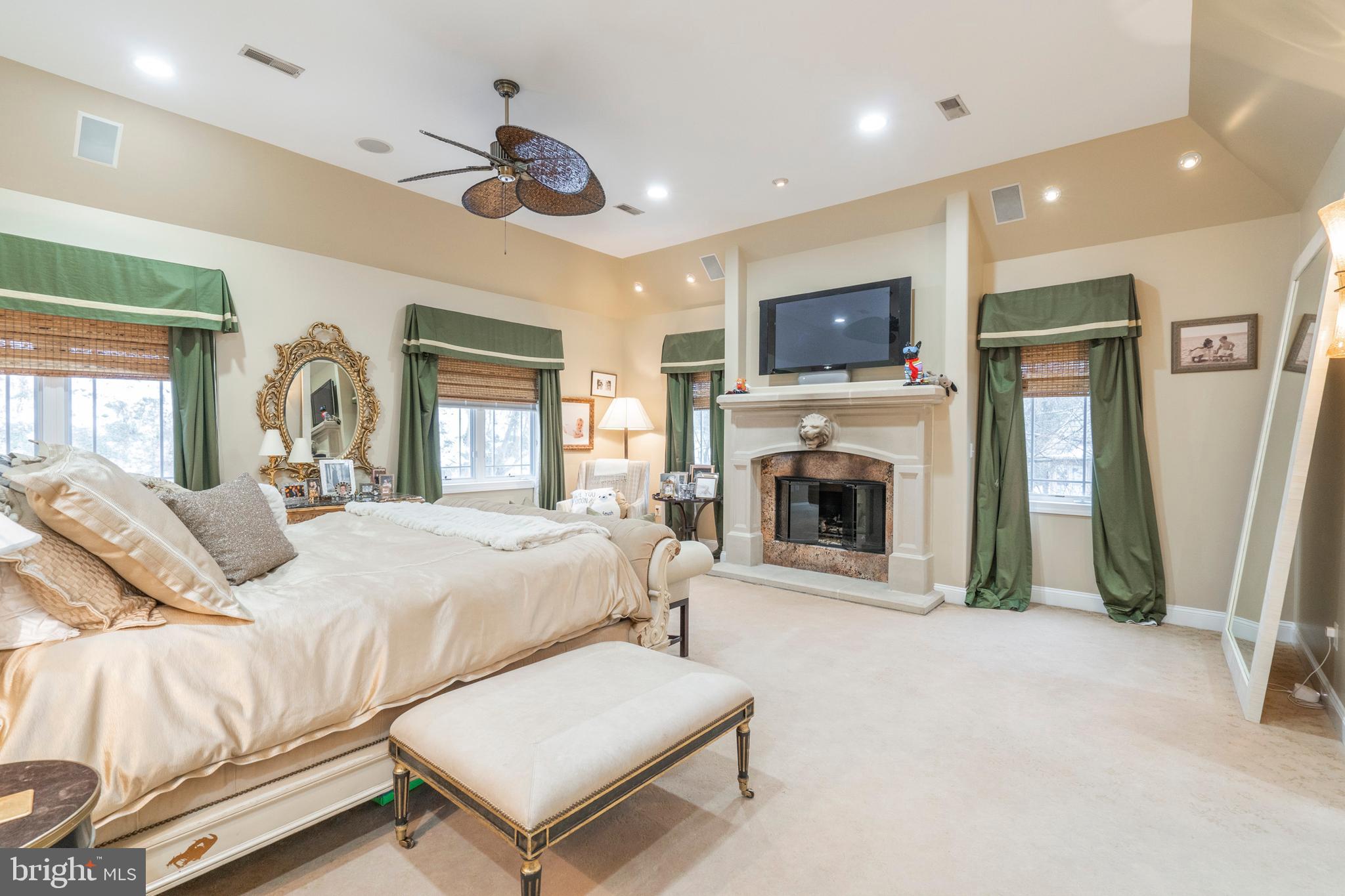 NORTHWOODS - Residential