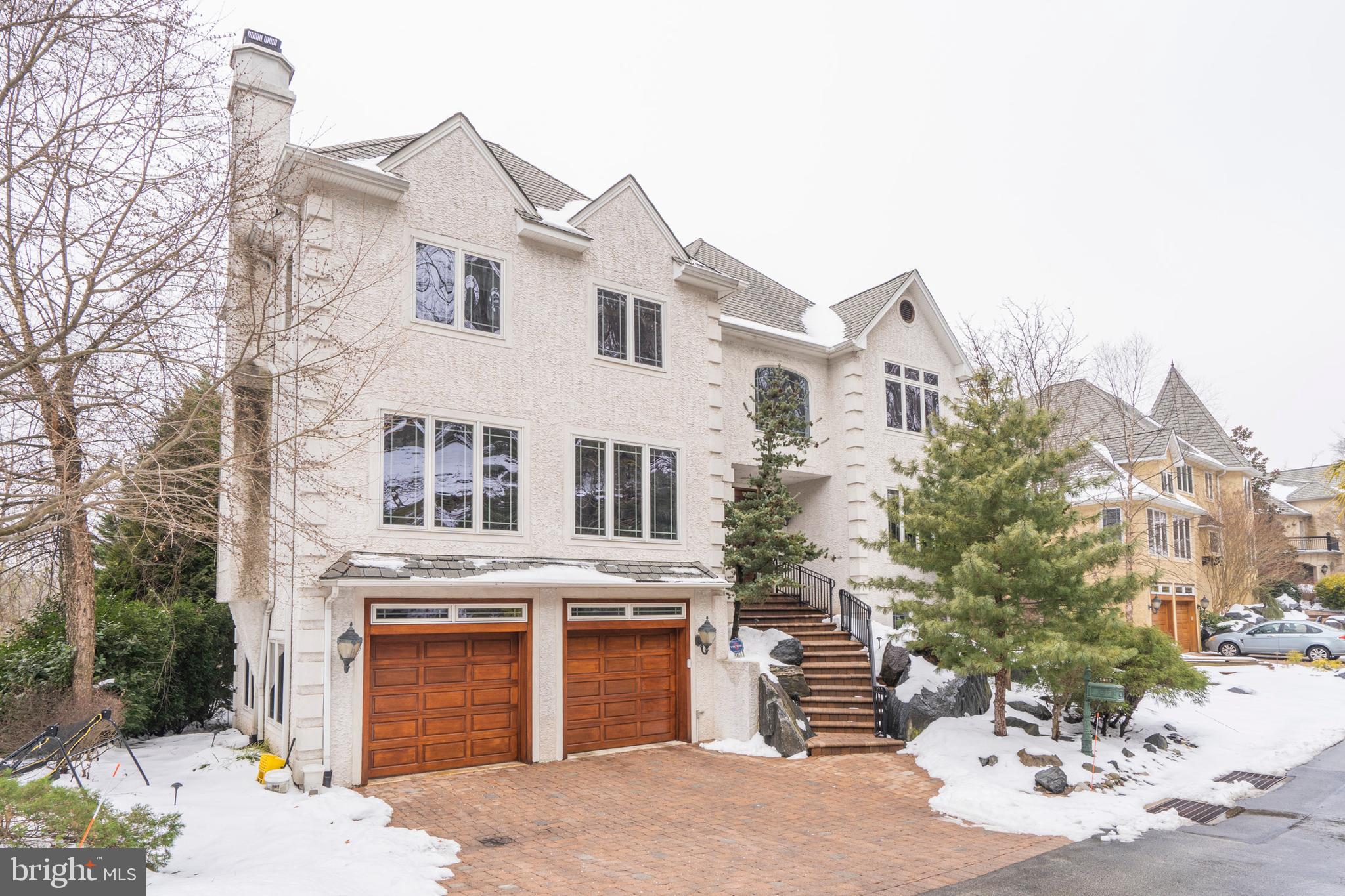 NORTHWOODS - Residential