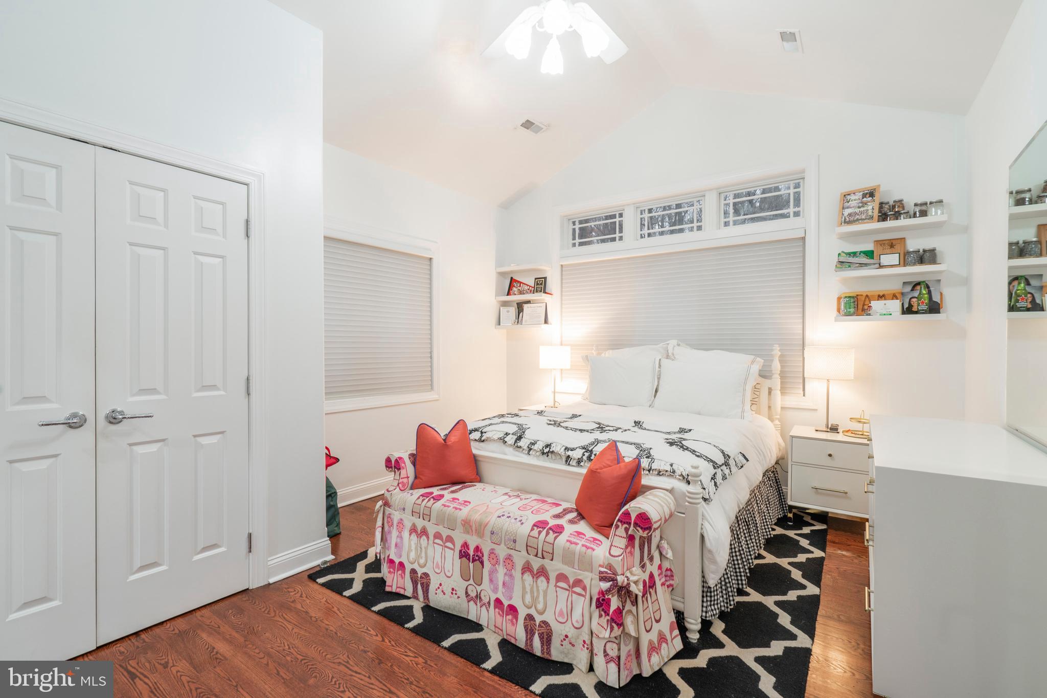 NORTHWOODS - Residential