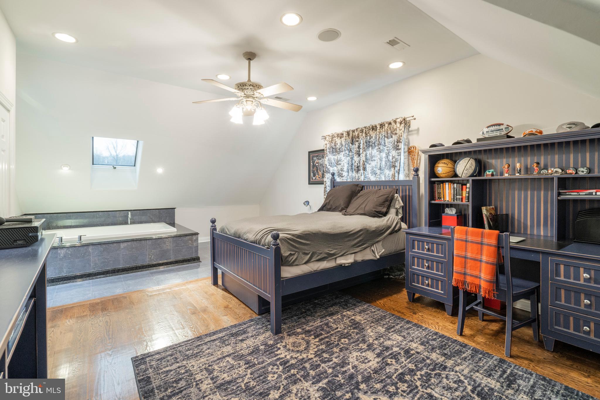 NORTHWOODS - Residential