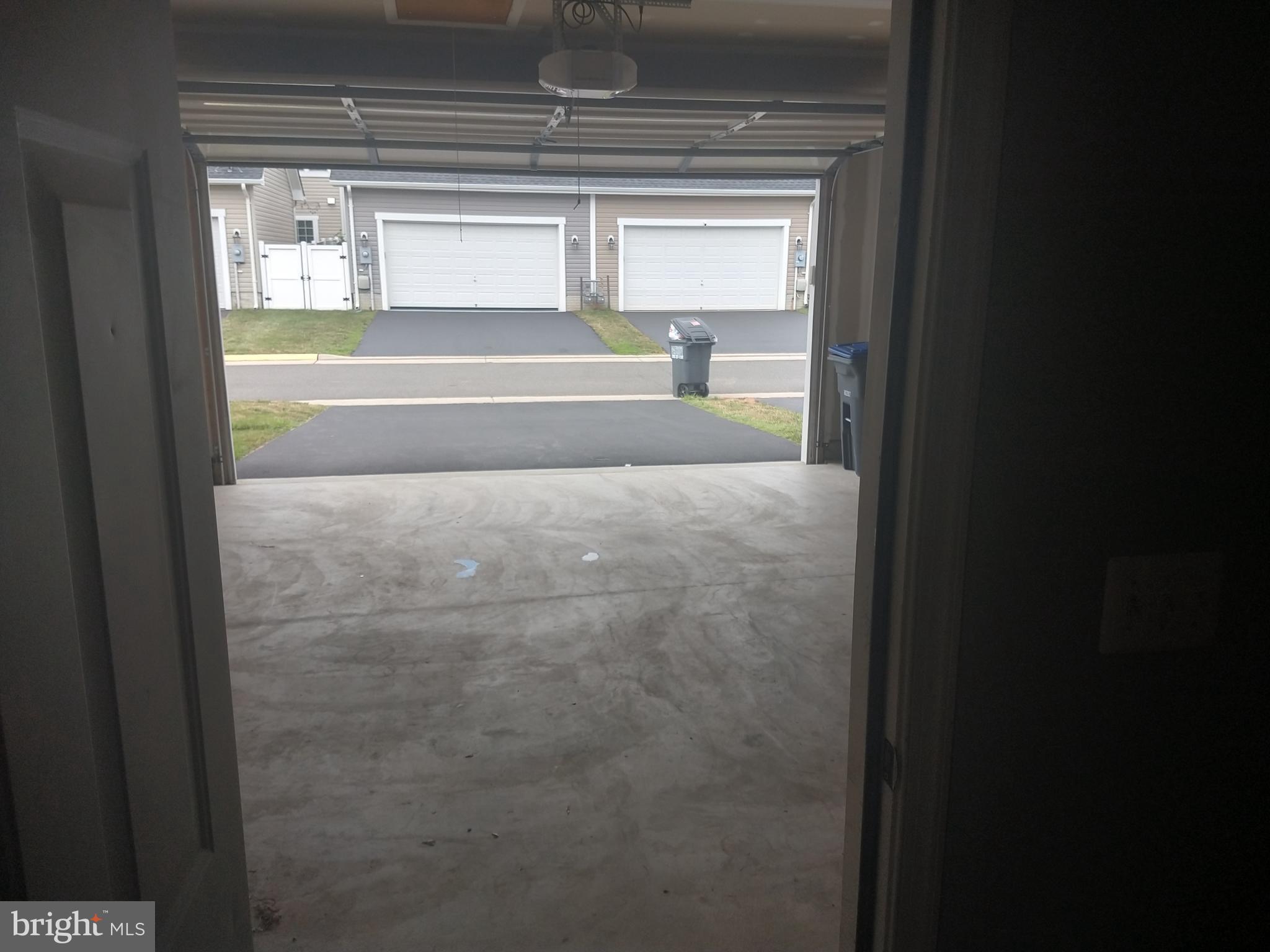 GOOSE CREEK PRESERVE - Residential Lease