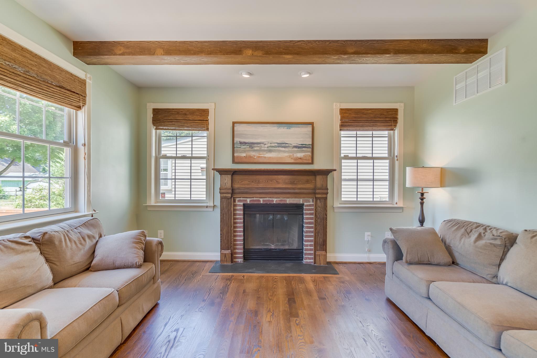 LAUREL - Residential