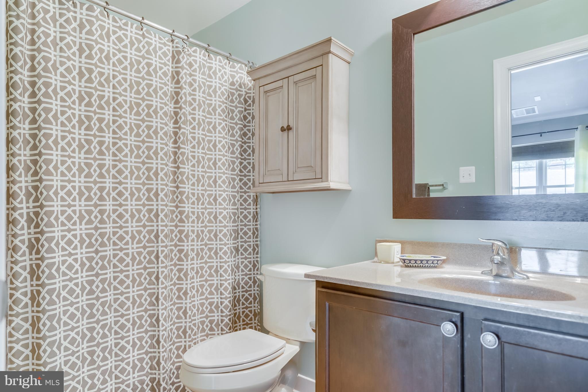 LAUREL - Residential