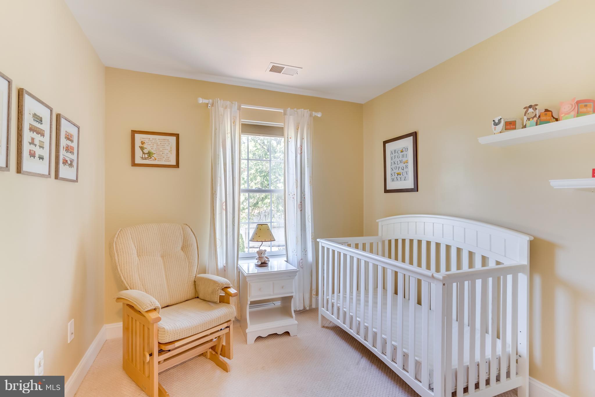 LAUREL - Residential