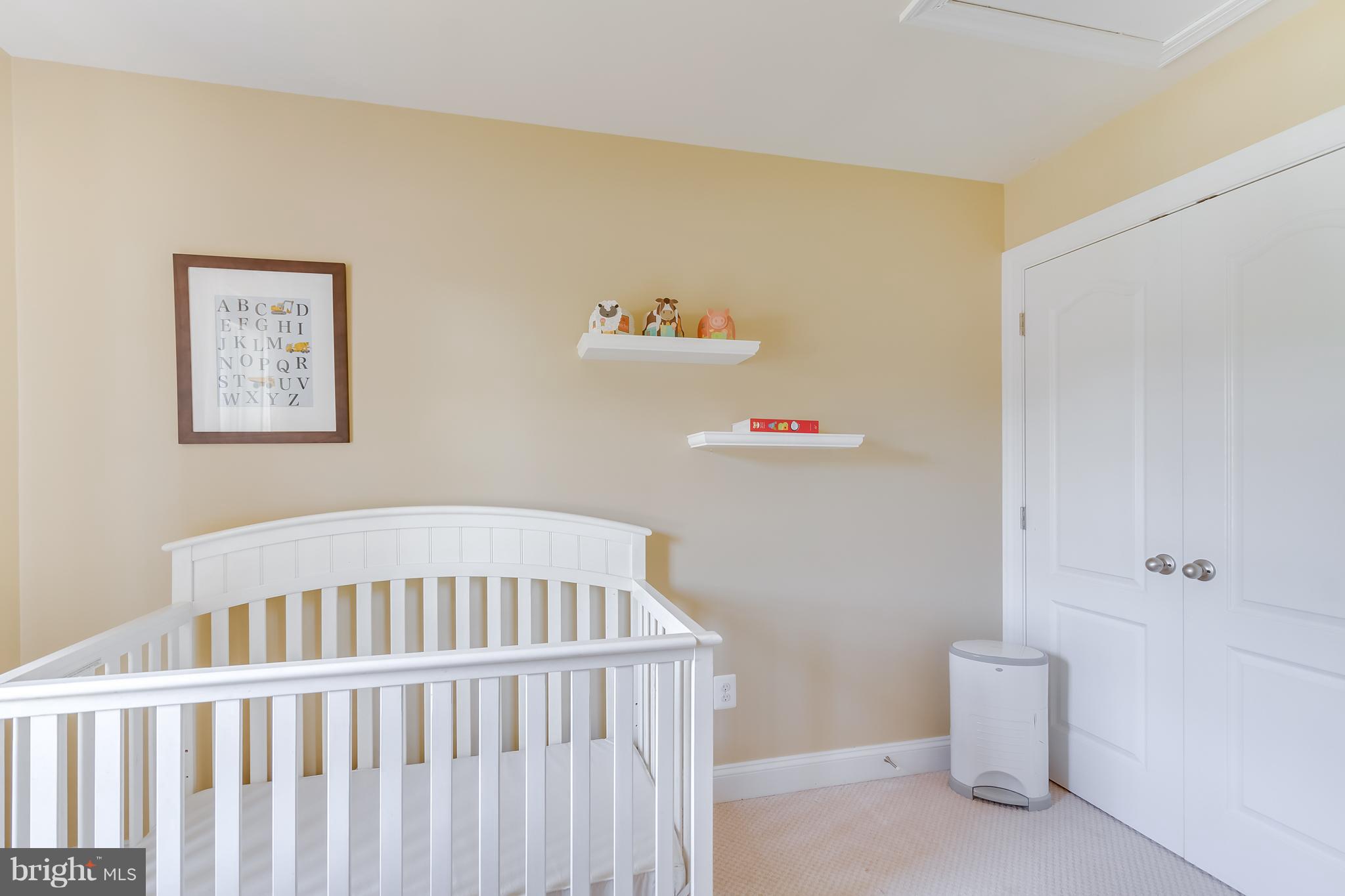 LAUREL - Residential