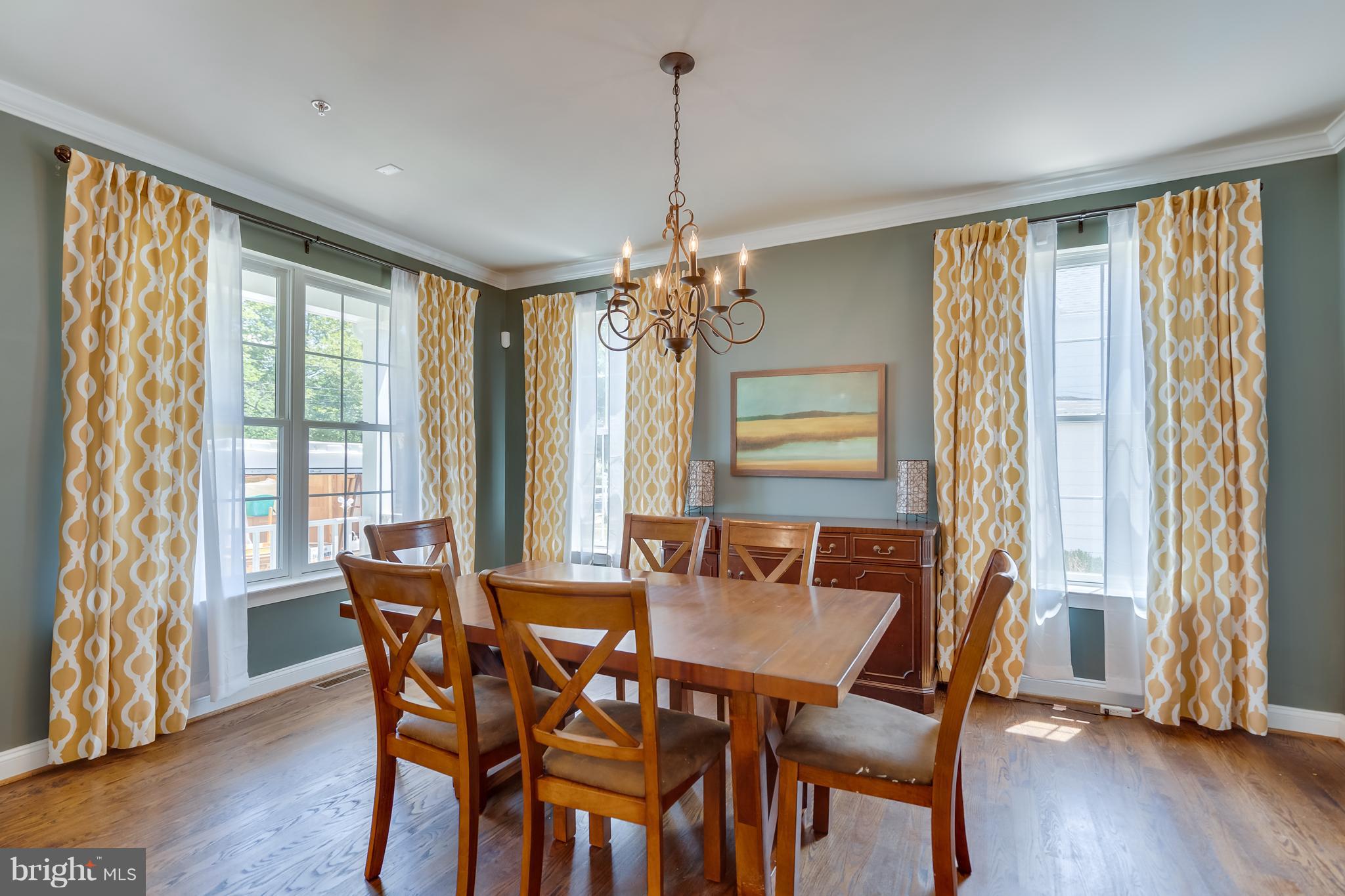 LAUREL - Residential