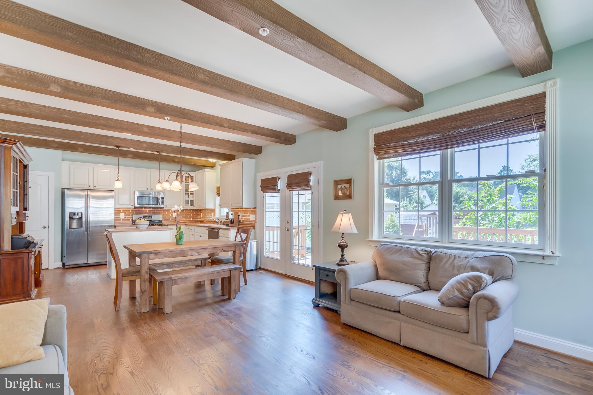 LAUREL - Residential