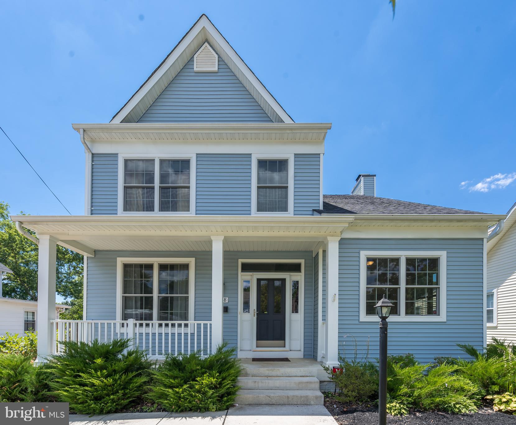 LAUREL - Residential