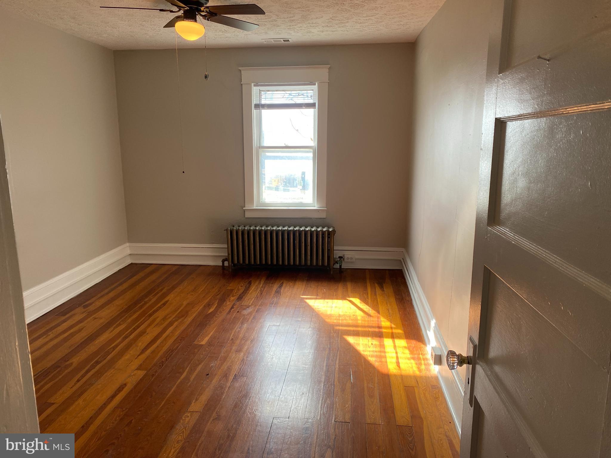 MARTINSBURG PIKE - Residential Lease