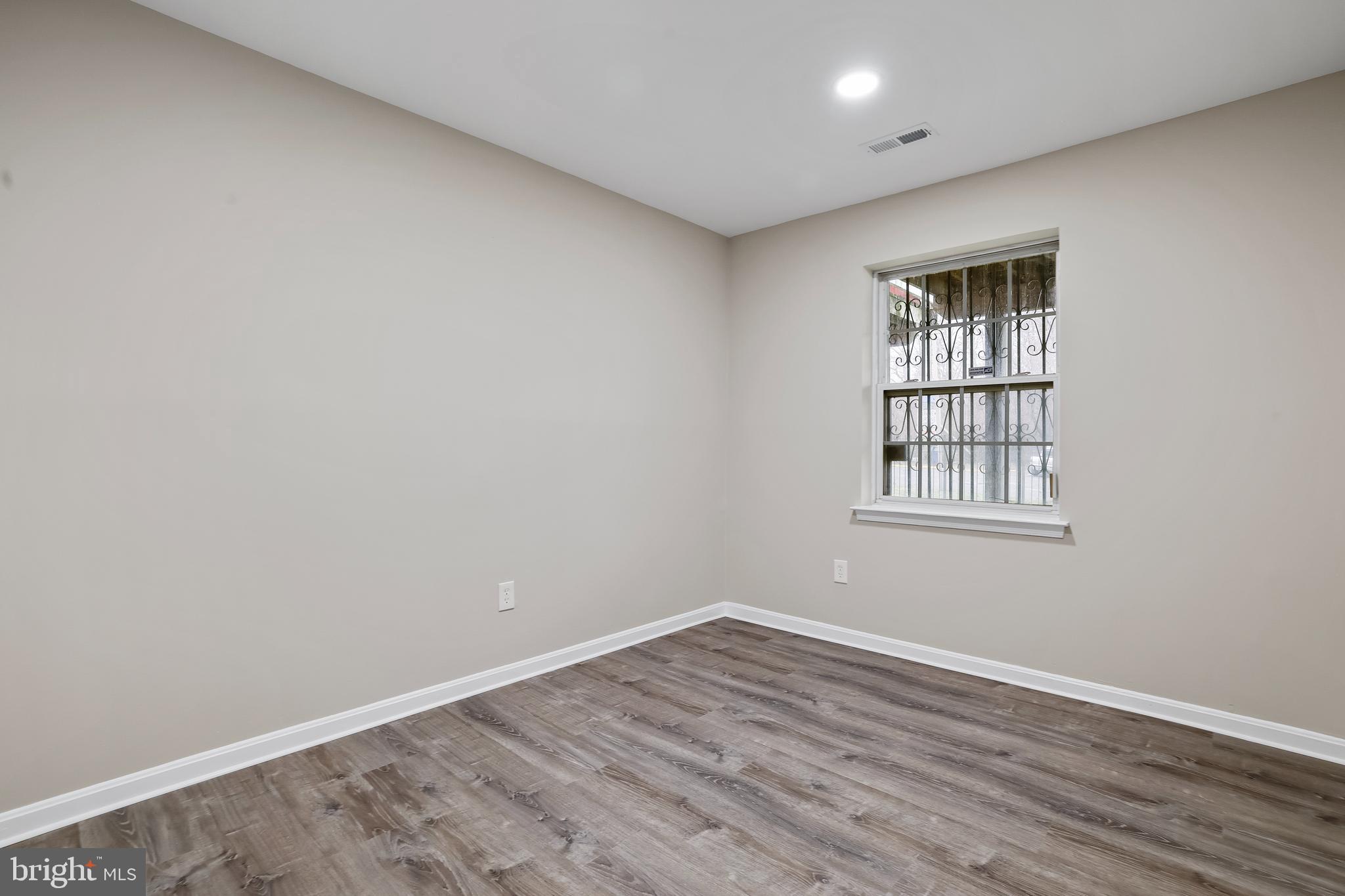 RIVER PARK - Residential