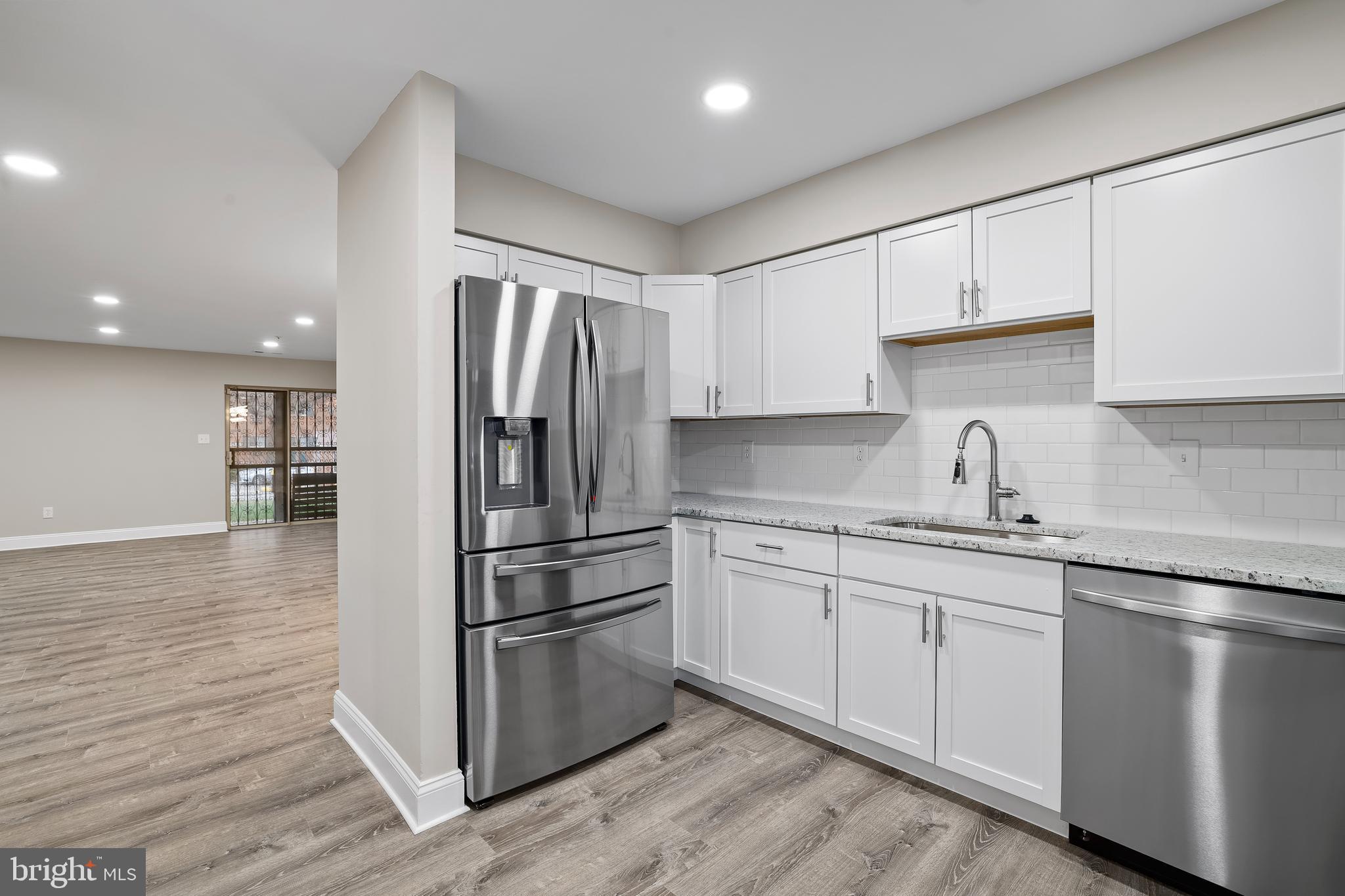 RIVER PARK - Residential