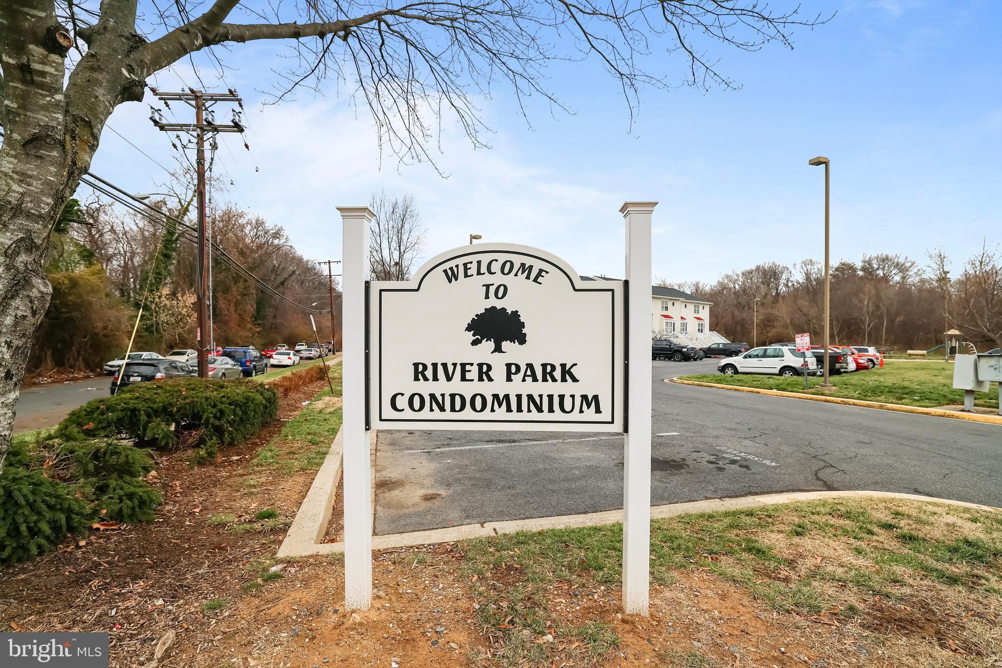 RIVER PARK - Residential