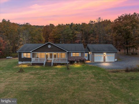 Homes For Sale - 291 Capon Springs Grade<br/> Frederick County, STAR TANNERY, VA 22654