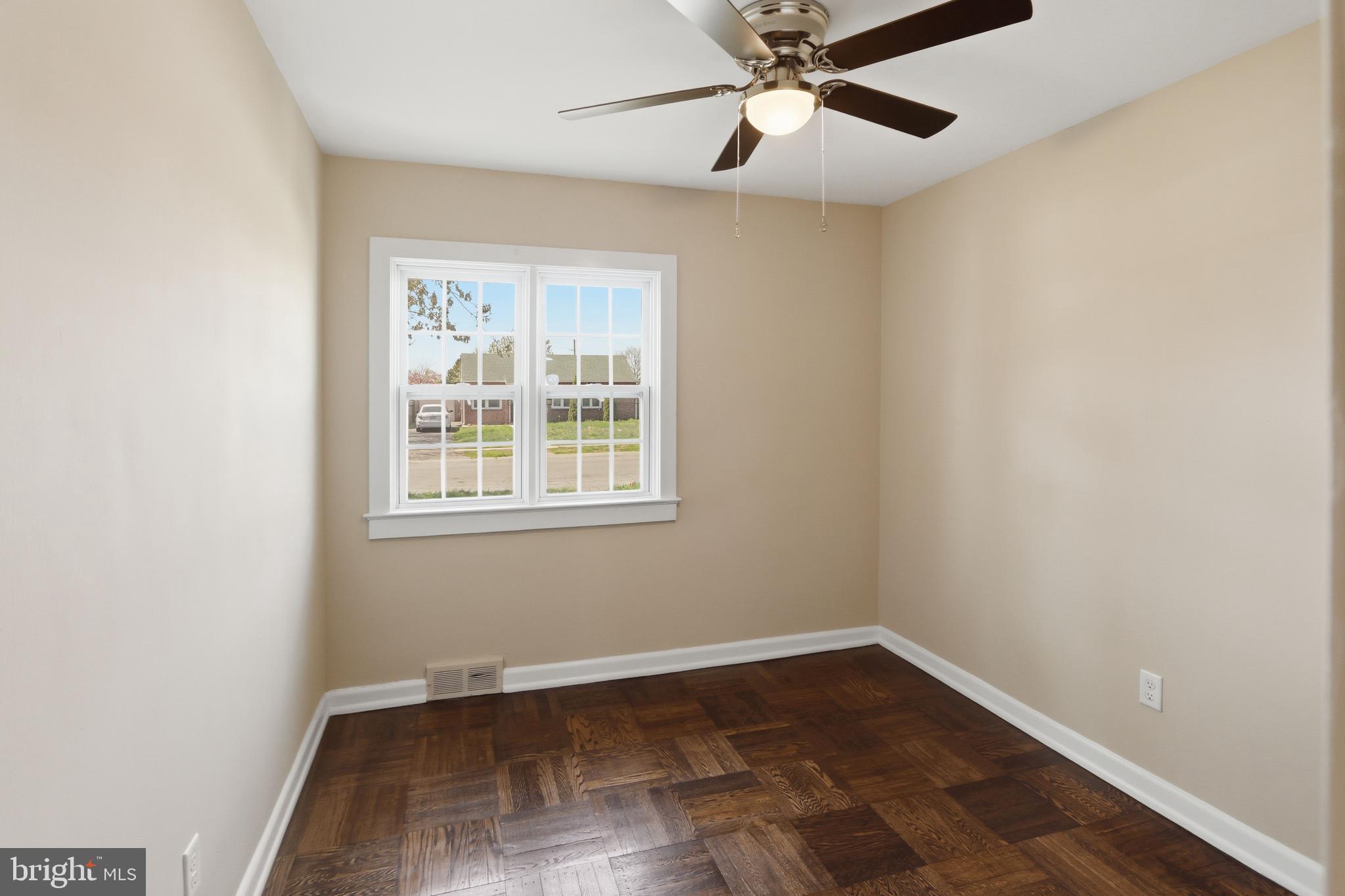 LEEDOM ESTATES - Residential