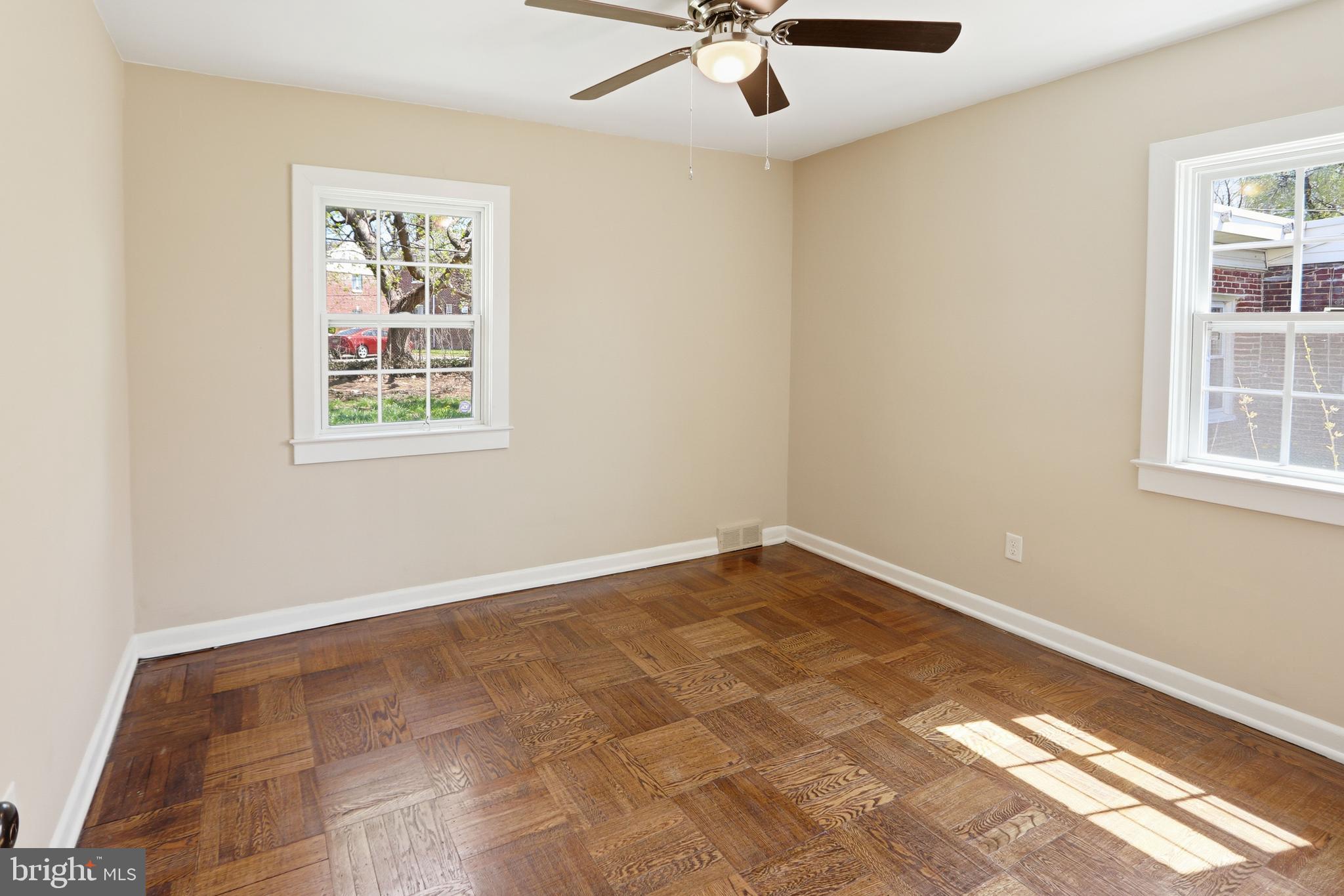 LEEDOM ESTATES - Residential