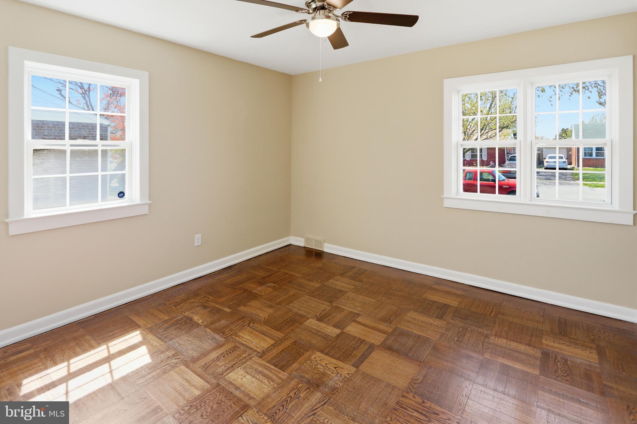 LEEDOM ESTATES - Residential