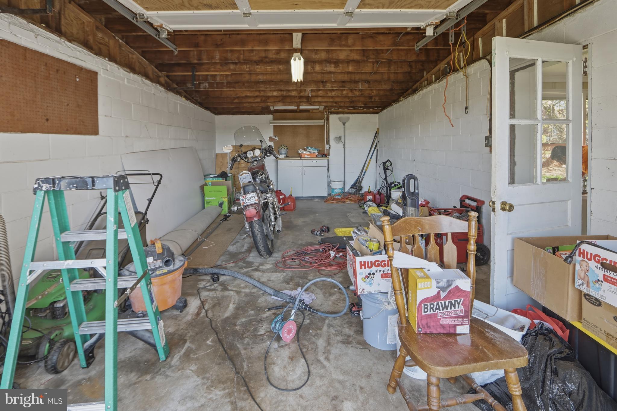 LEEDOM ESTATES - Residential