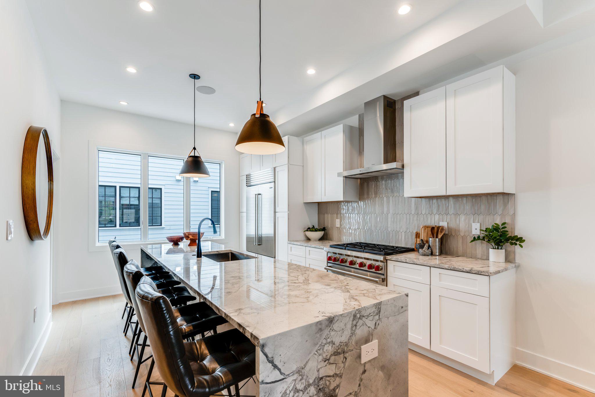 CENTER CITY - Residential