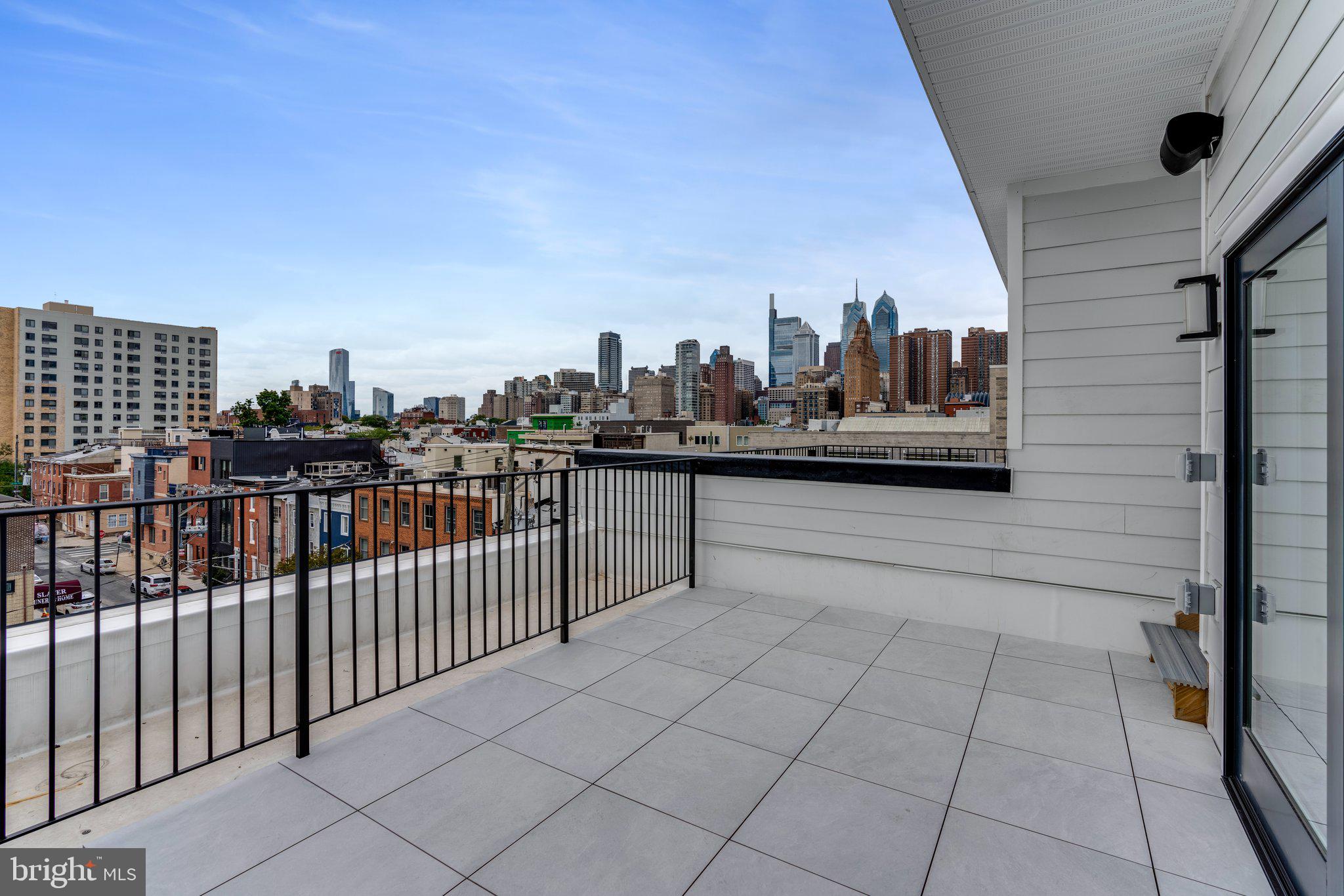 CENTER CITY - Residential