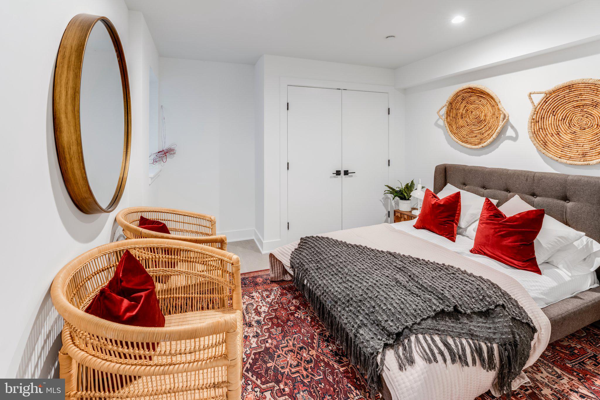 CENTER CITY - Residential