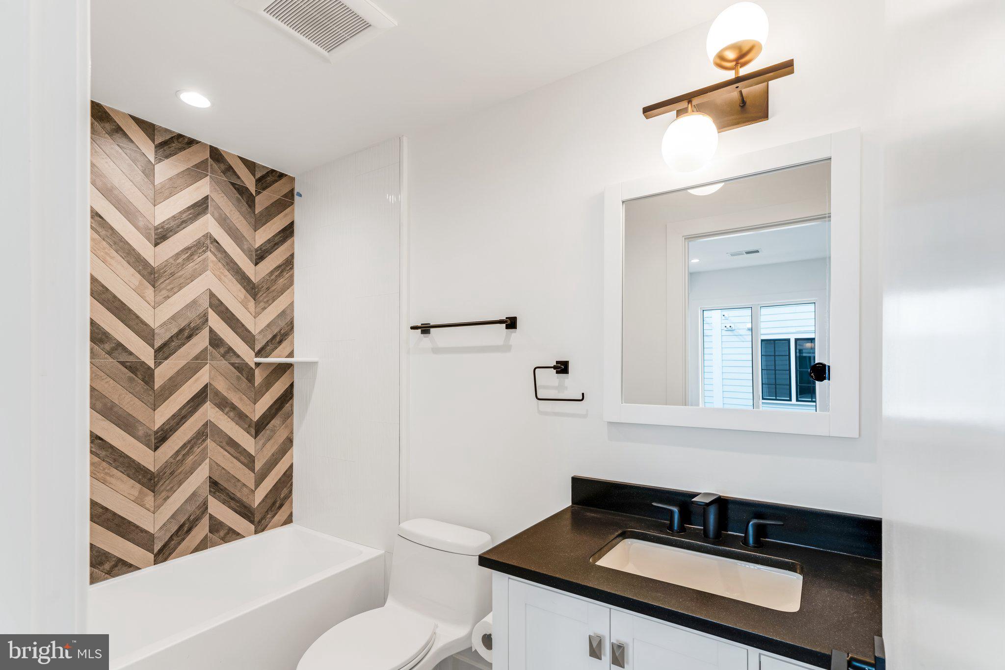 CENTER CITY - Residential