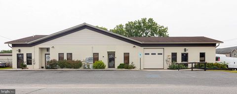 Photo of 965 Progress Rd #953, 955, 965, 975, CHAMBERSBURG, PA 17201 (MLS # PAFL2029090)