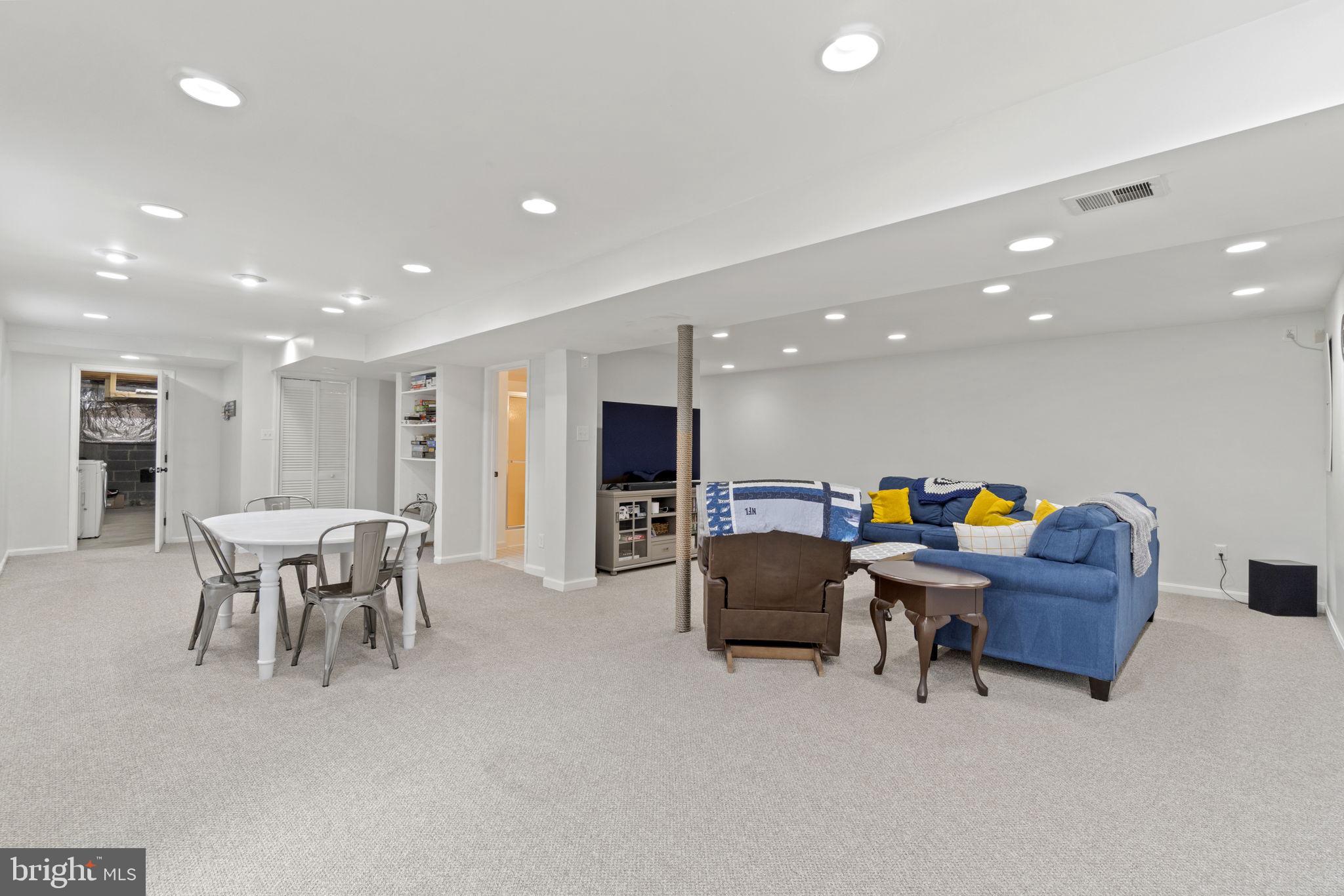 CASHELL MANOR - Residential