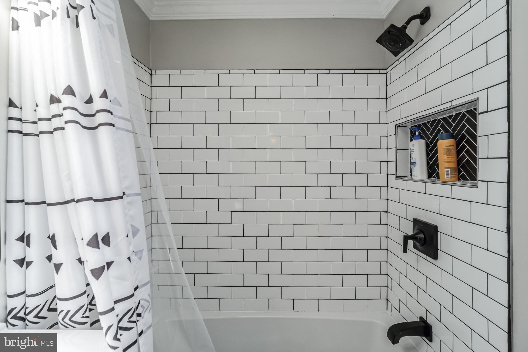 SOMERTON - Residential