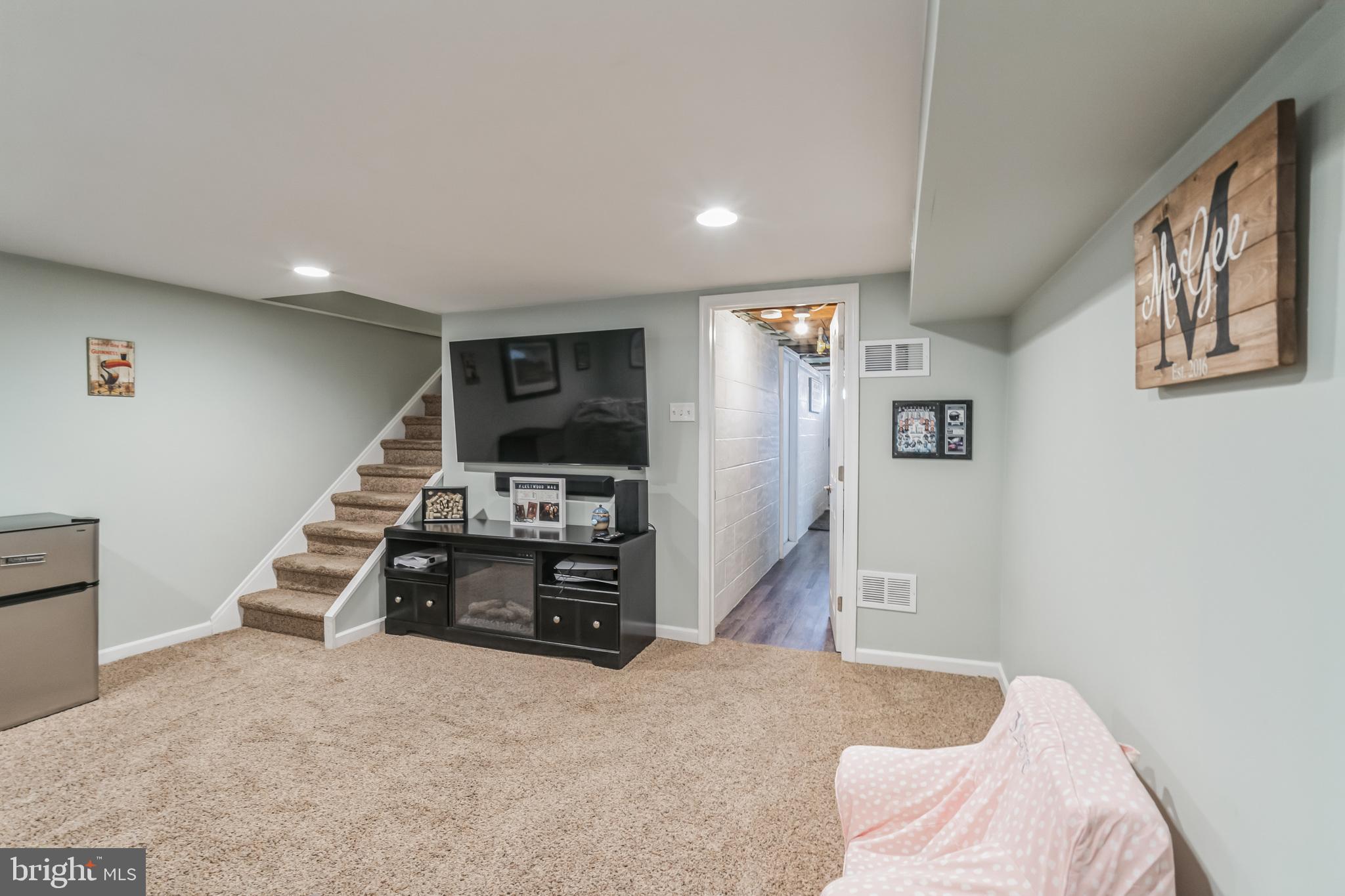 SOMERTON - Residential