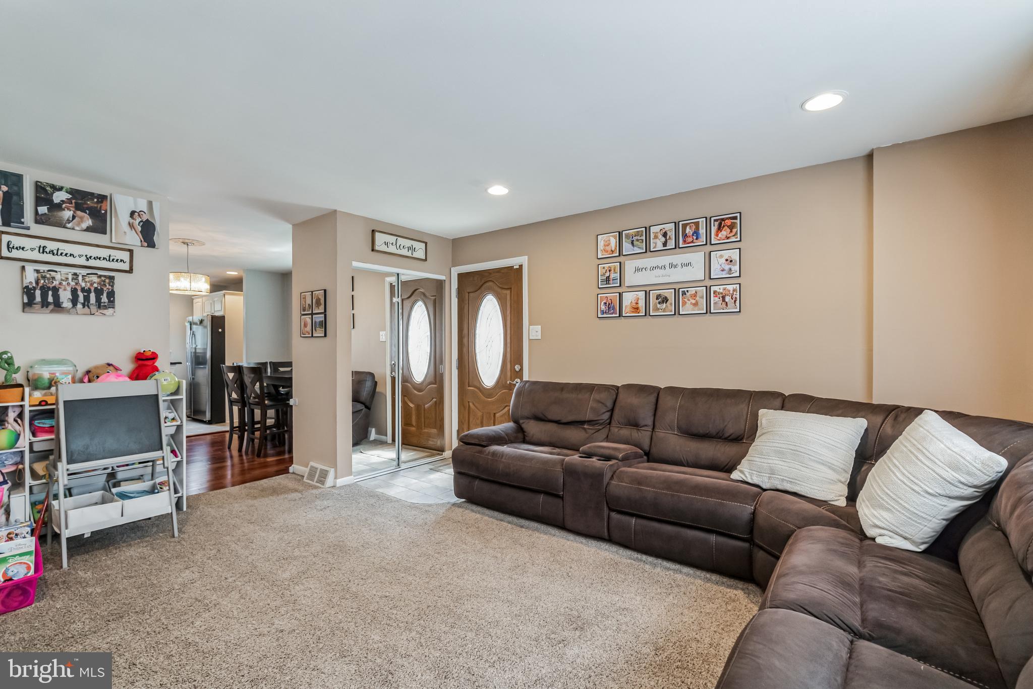 SOMERTON - Residential