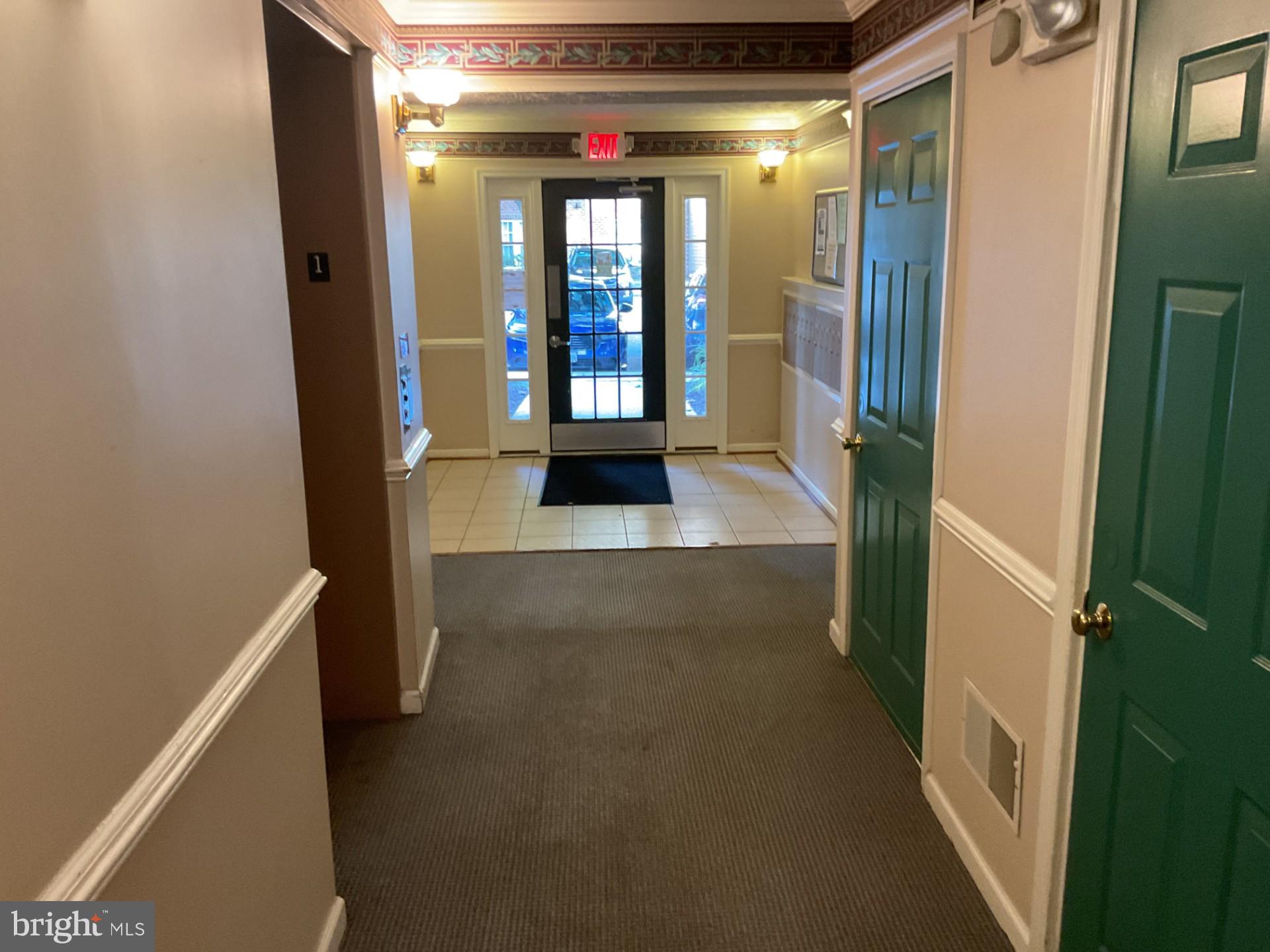 2054 HUNTING RIDGE