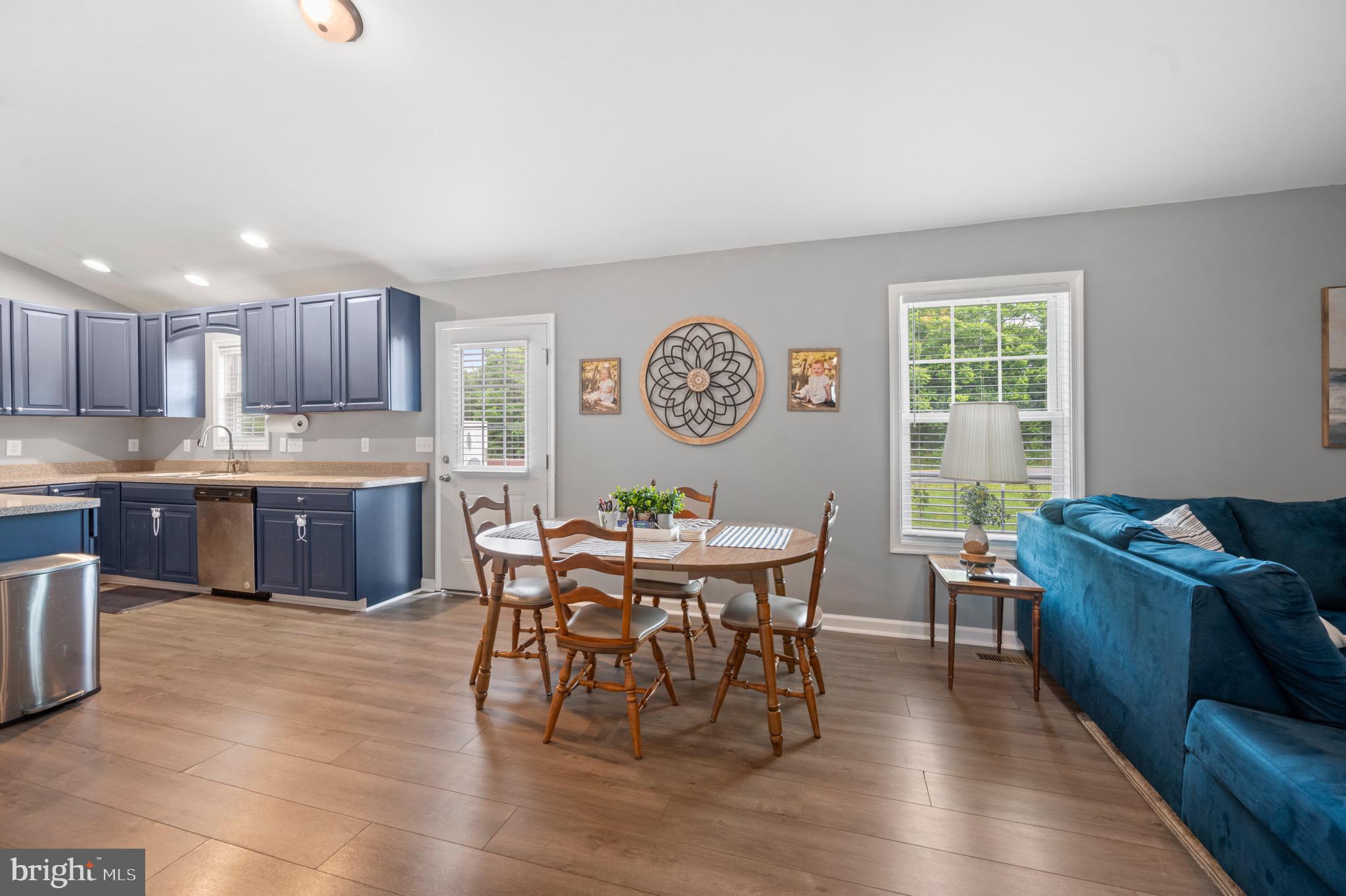 THE VINEYARDS - Residential