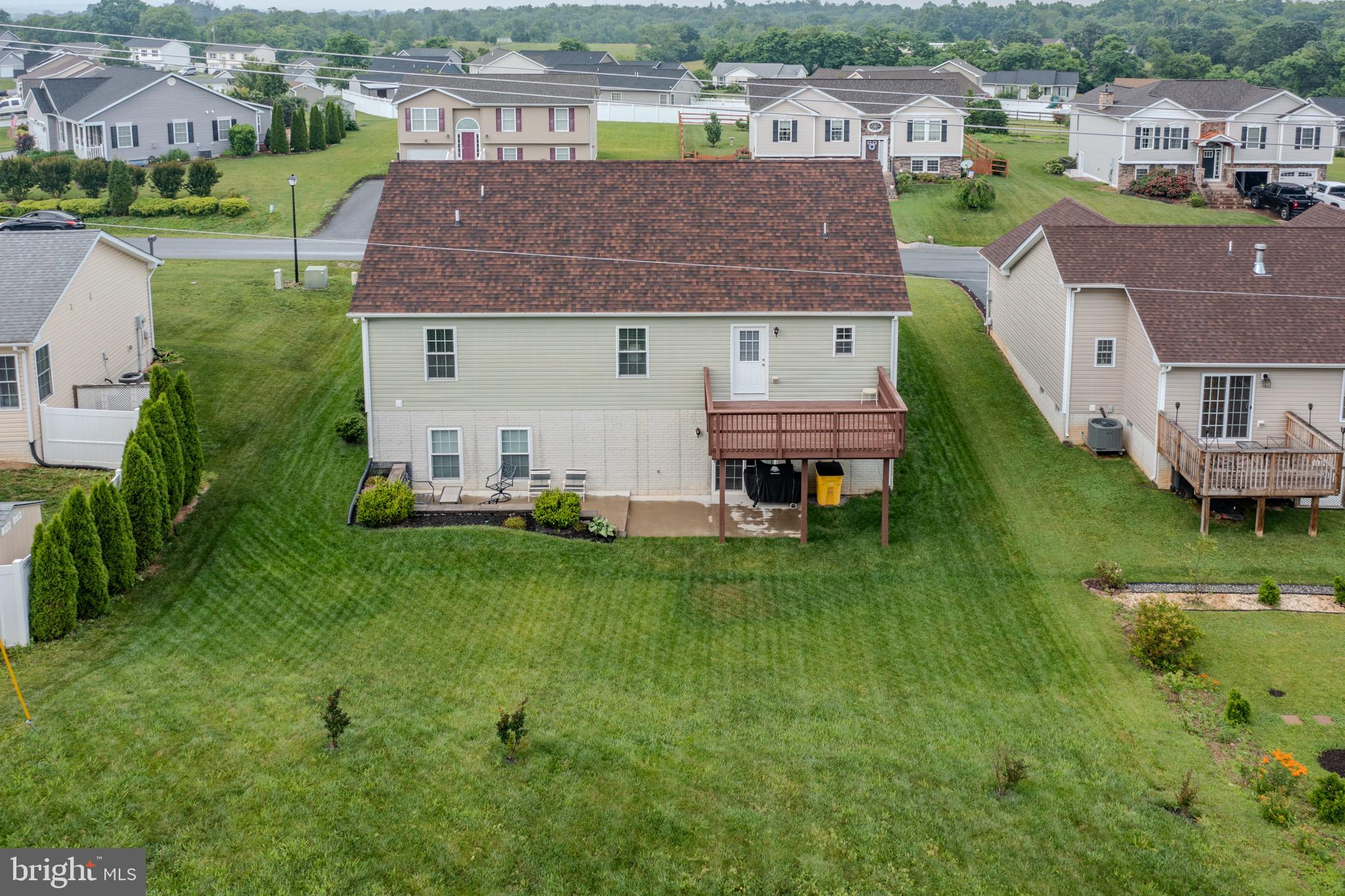 THE VINEYARDS - Residential