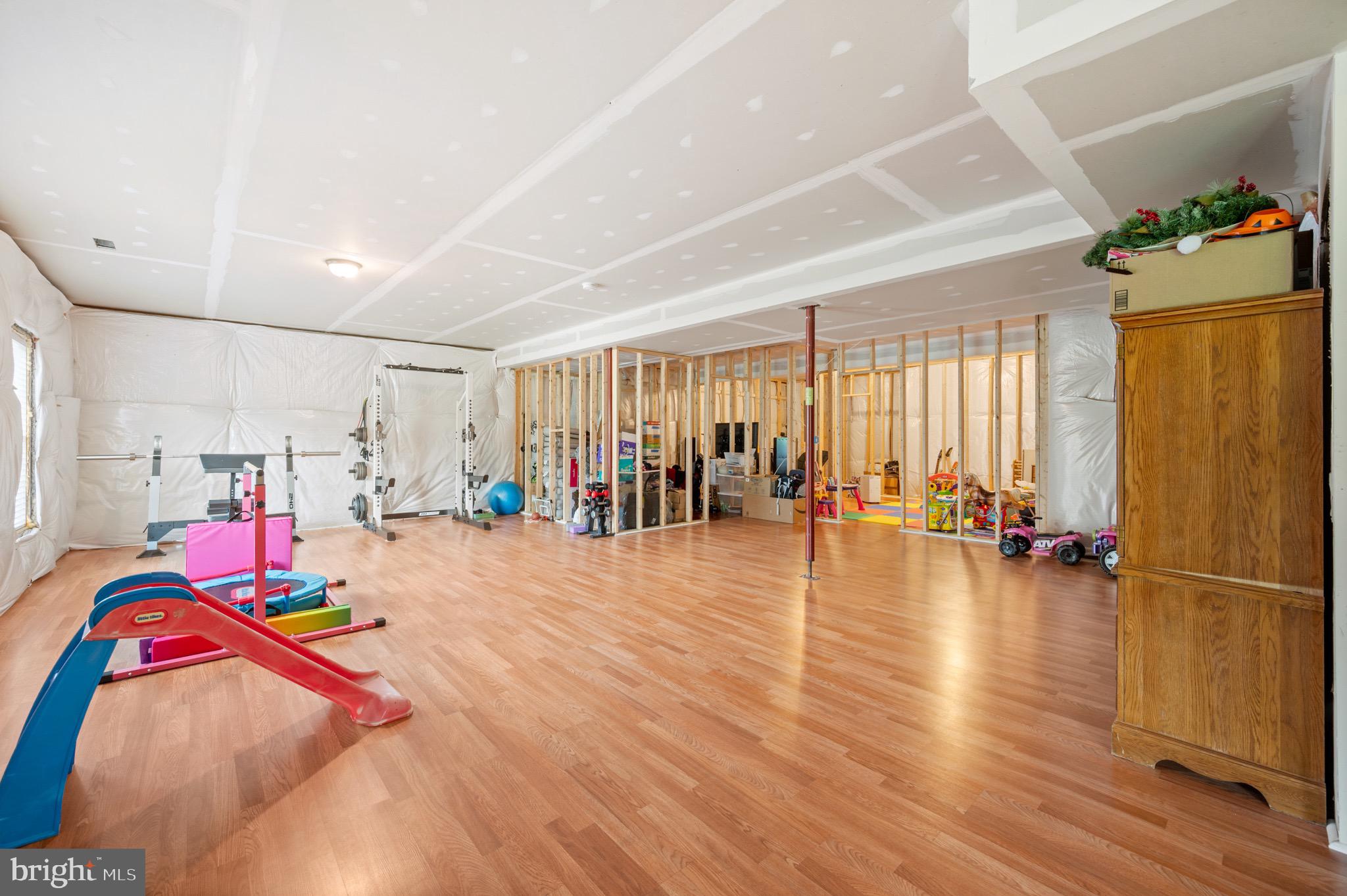 THE VINEYARDS - Residential