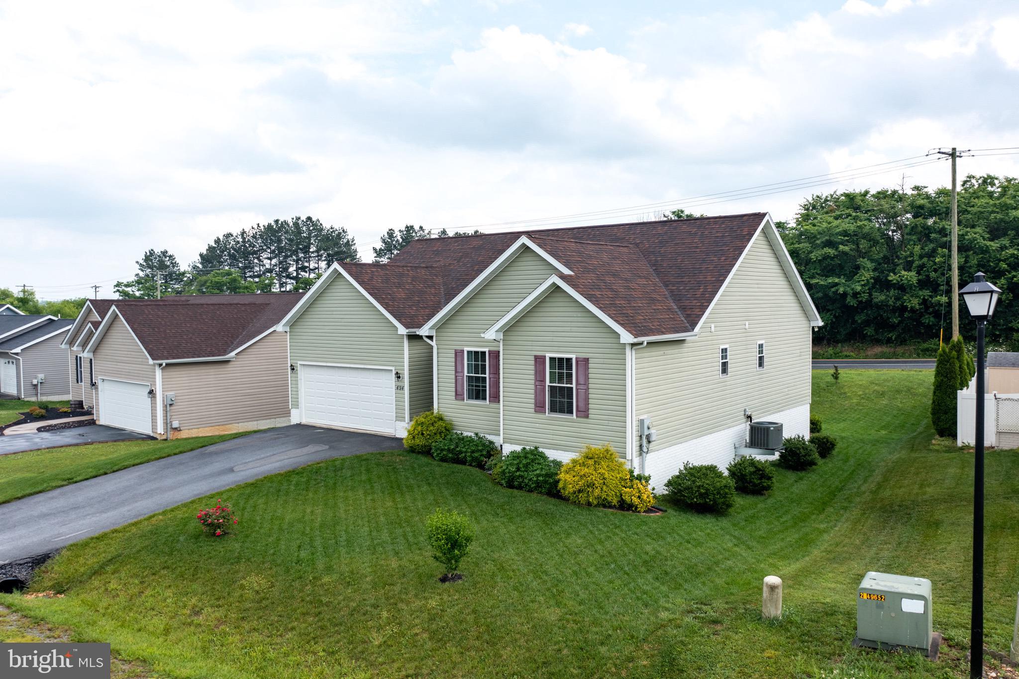 THE VINEYARDS - Residential