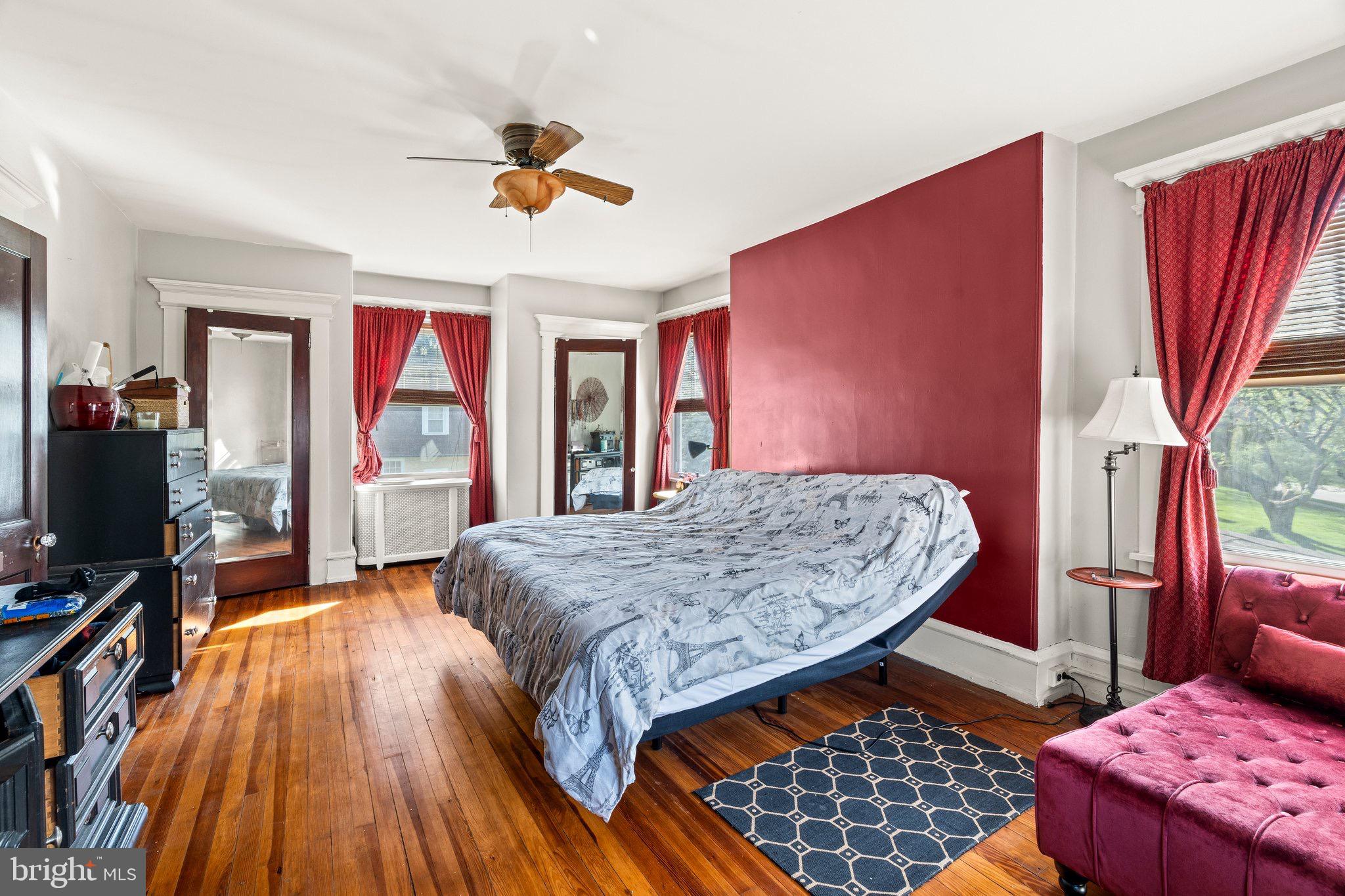 ELKINS PARK - Residential