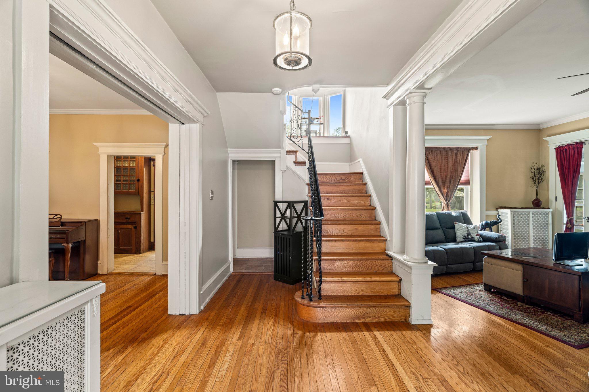 ELKINS PARK - Residential