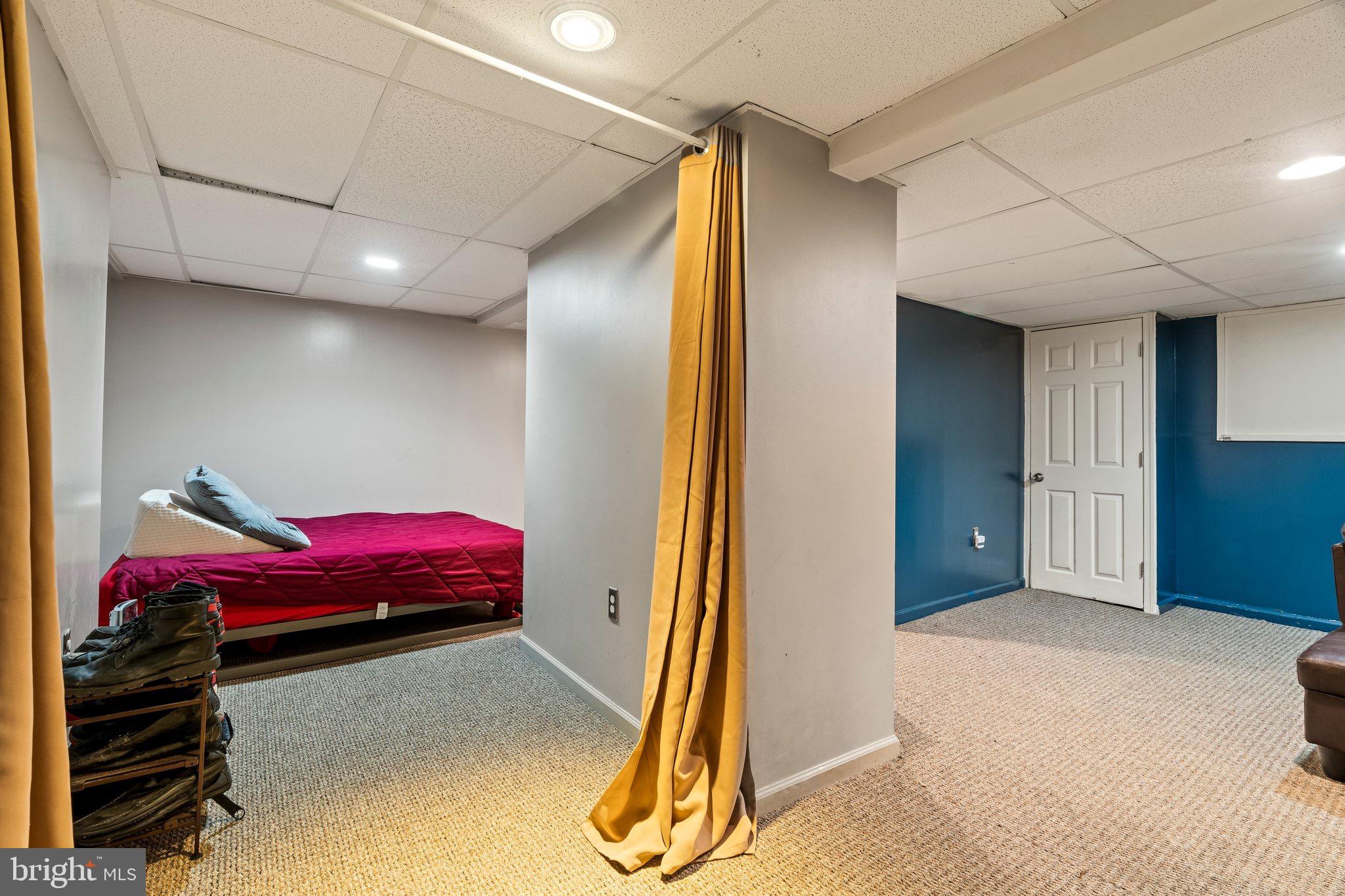 ELKINS PARK - Residential