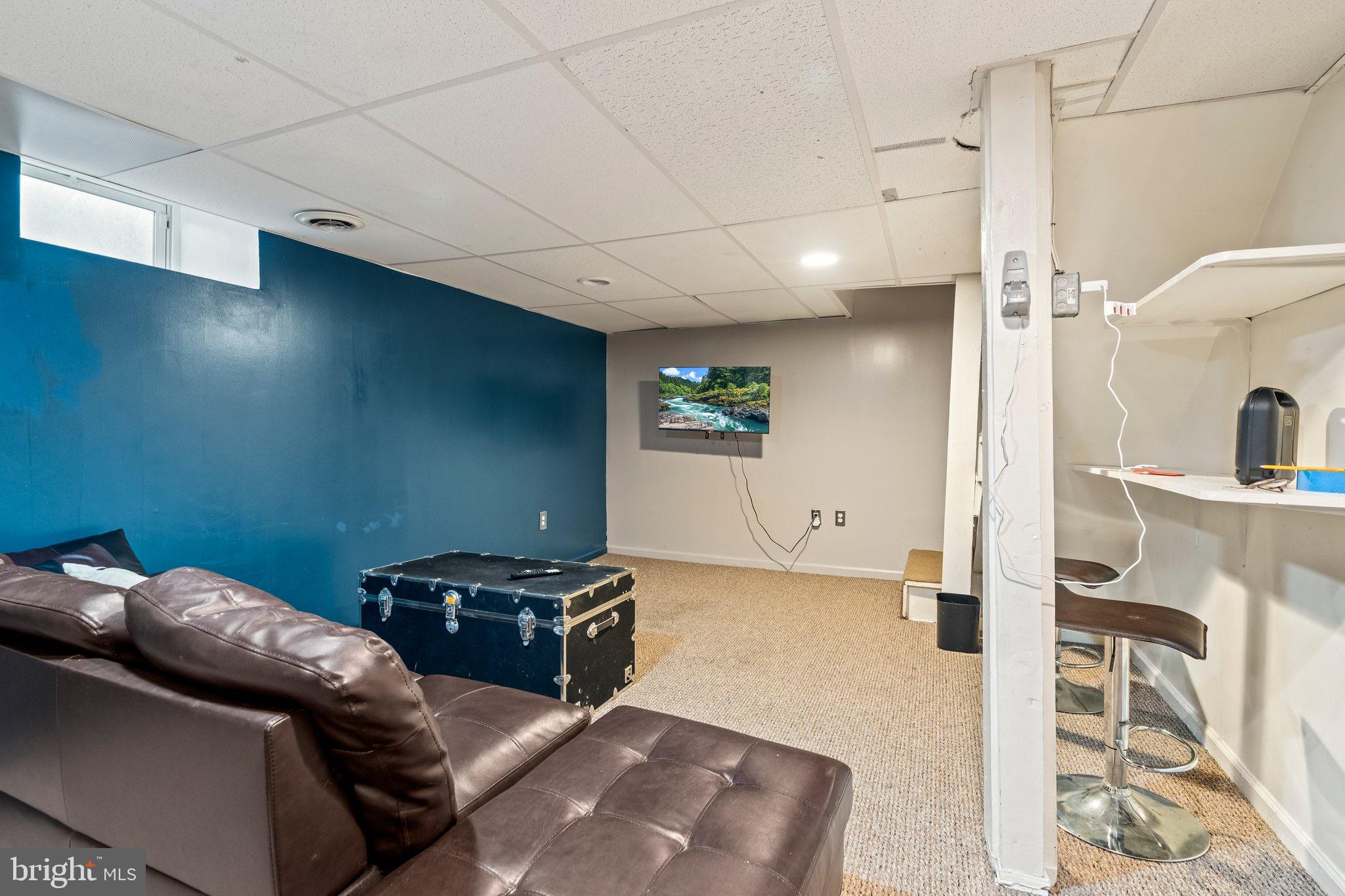 ELKINS PARK - Residential