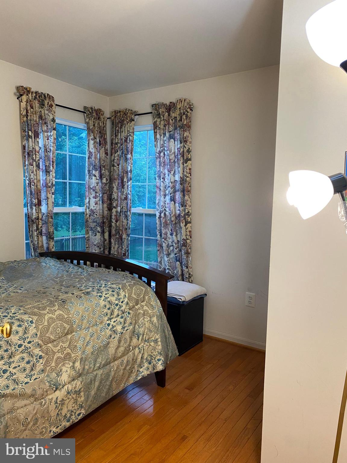 ONE LOUDOUN - Residential Lease