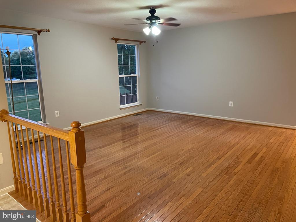 ONE LOUDOUN - Residential Lease