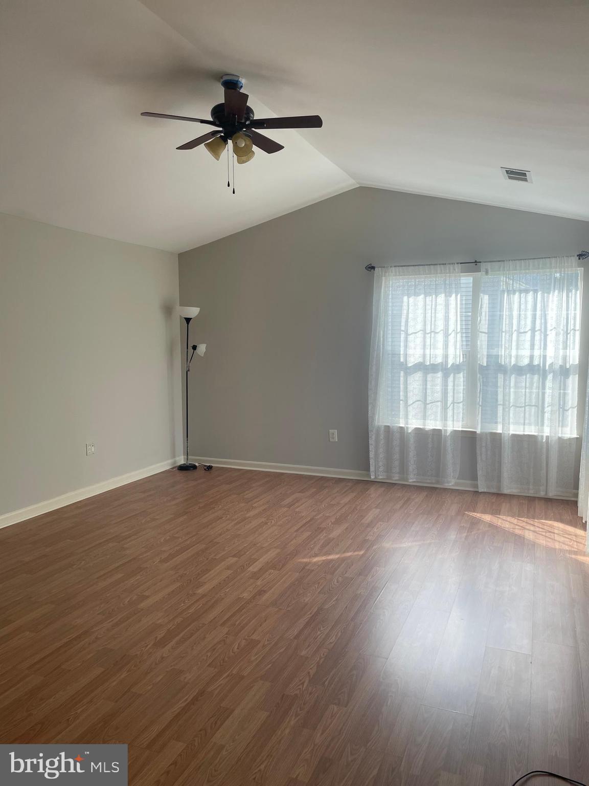 ONE LOUDOUN - Residential Lease